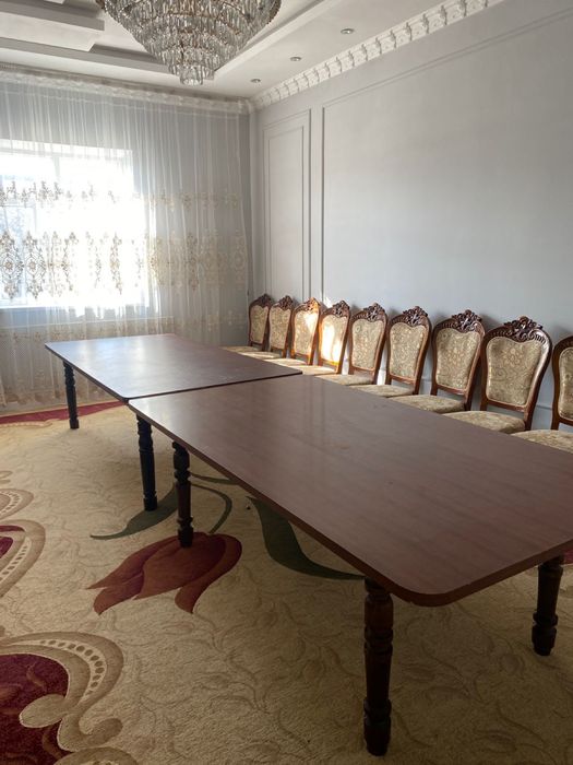 Стол 5м и 20 штук стулья