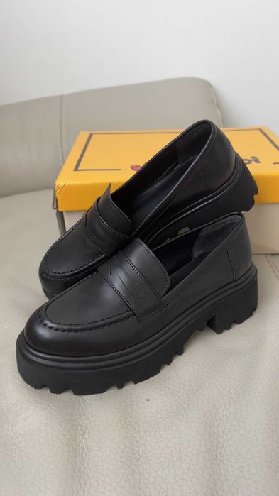 Loafers • Bambi • Nr. 38 EU