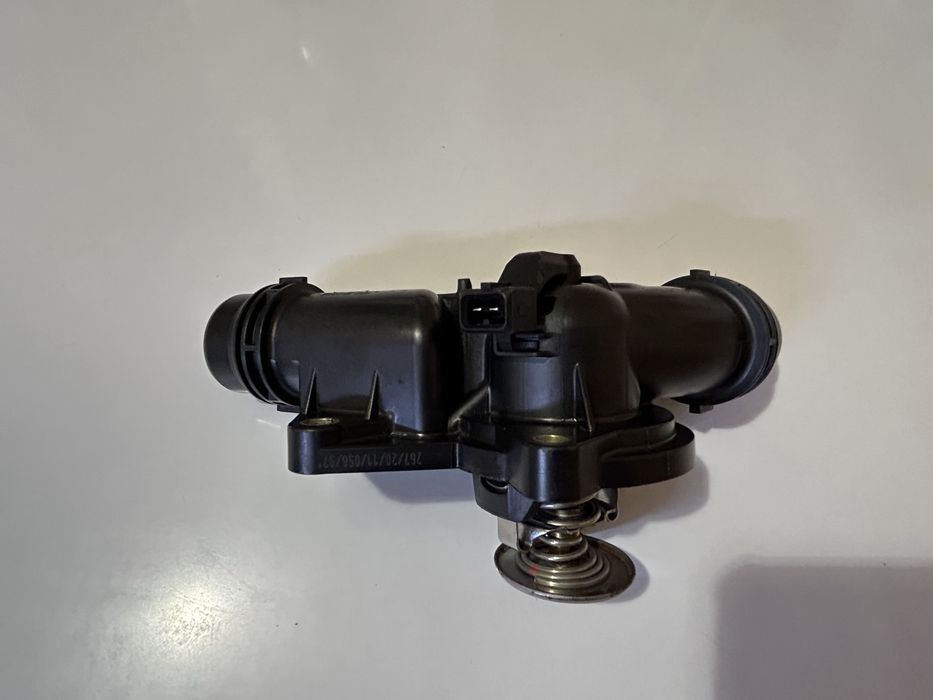 Термостат BMW E39/E60/X5/E38/X3/E46/Z3/Z4