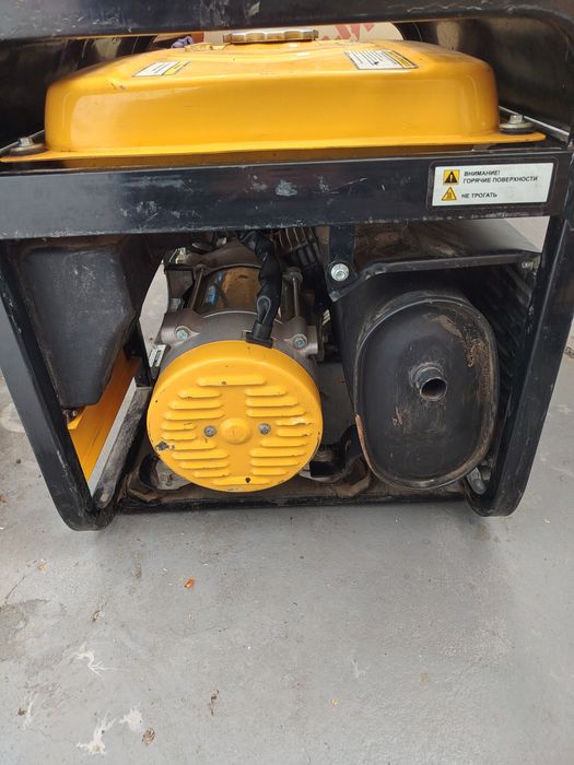 Генератор бензиновый