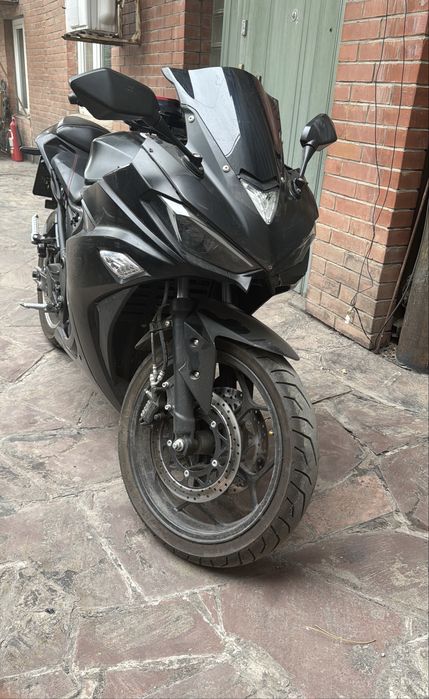 Yamaha r3 электробайк