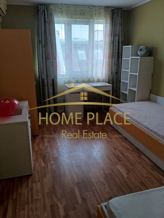 Дава се под наем Тристаен апартамент в Варна, Колхозен пазар - 90 кв.м за 612 € - Снимка #1