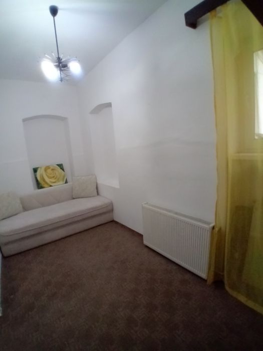Central  Apartament de închiriat 3 camere
