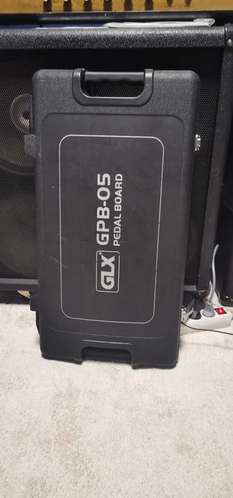 Продавам педалборд