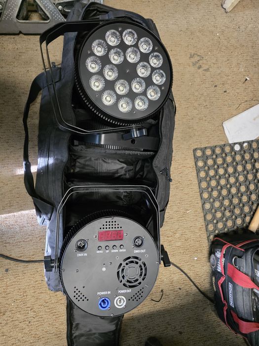 Led Par Flat 18x18w RGBWA+UV