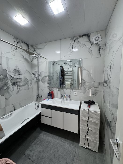 Бадамзар Юнусабад 2/2/4 77 серия Евро ремонт Меб и тех