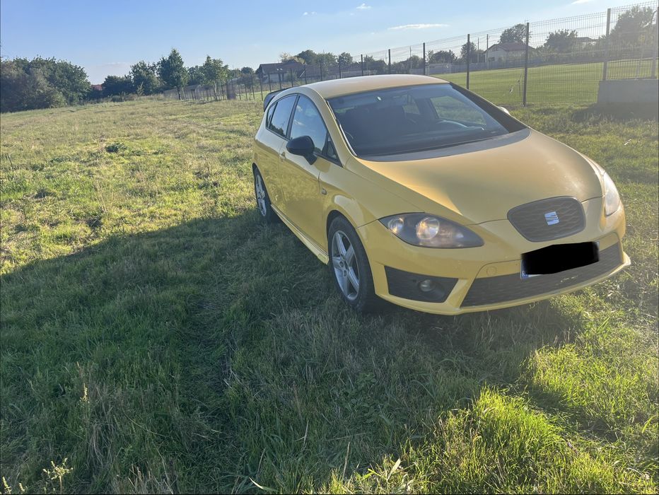 SEAT Leon 2010 — imagine 1
