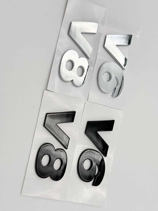Emblema VW V6/V8 negru