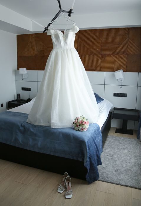 Продам свадебное платье