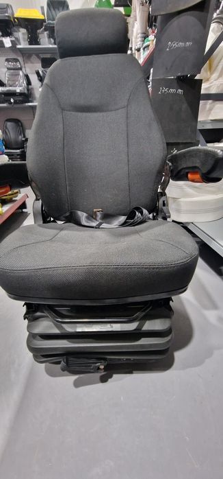 Scaun cu suspensie mecanica tractor utilaje agricole preț 1990 lei cu