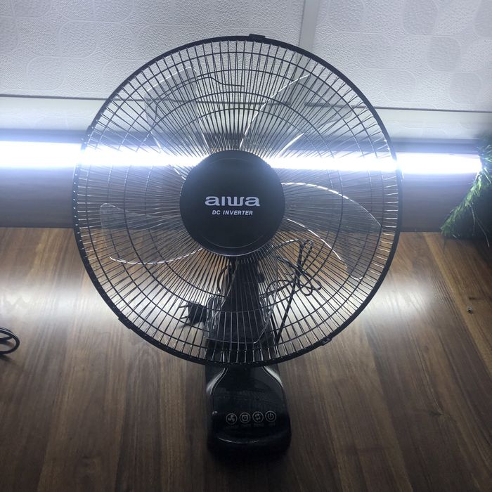 Вентелятор настенный Aiwa