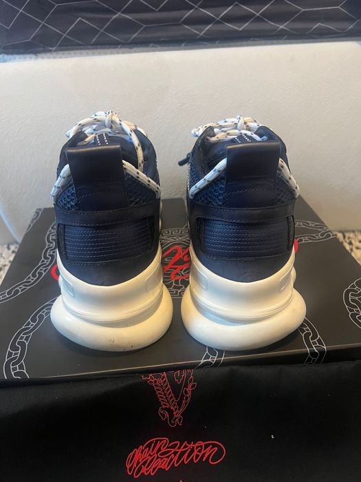 Versace chain reaction