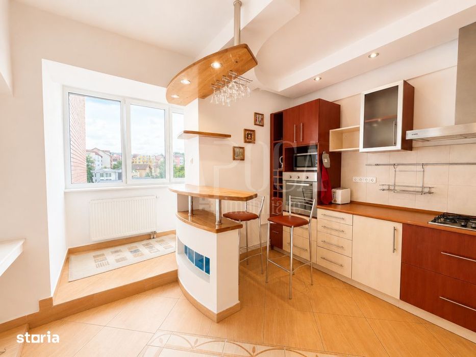 Apartament 4 camere de vanzare in Zorilor, Cluj Napoca
