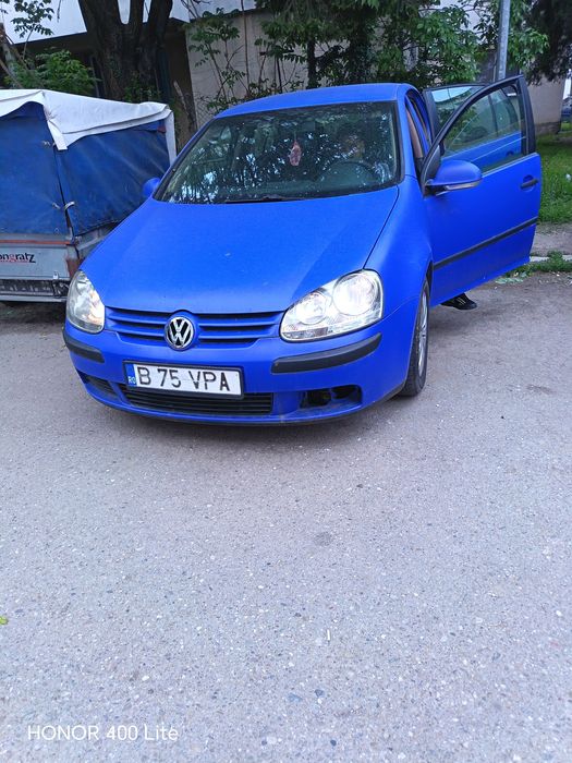 Vând piese Golf 5 1.6 benzina