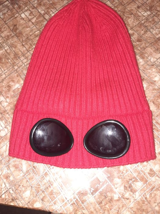 Продаю Шапку очки за 3000 тнг