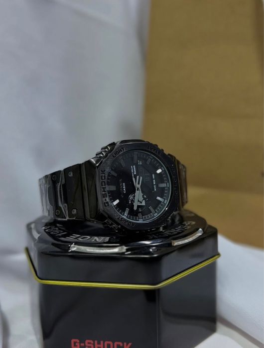 Новые часы в продам