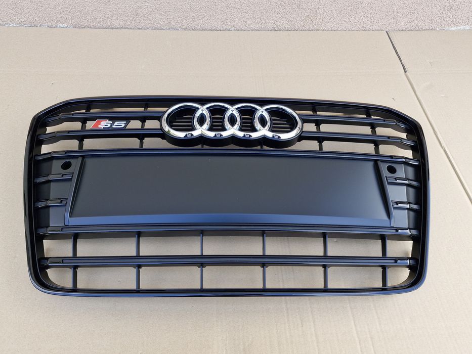 Grila centrala Audi A5 S5 facelift 2011-2016 NOUA