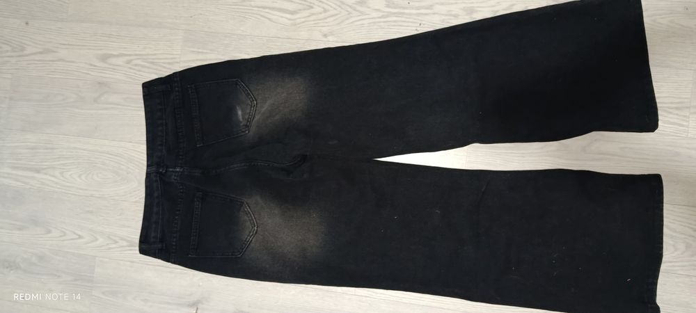 Продам новые джинсы