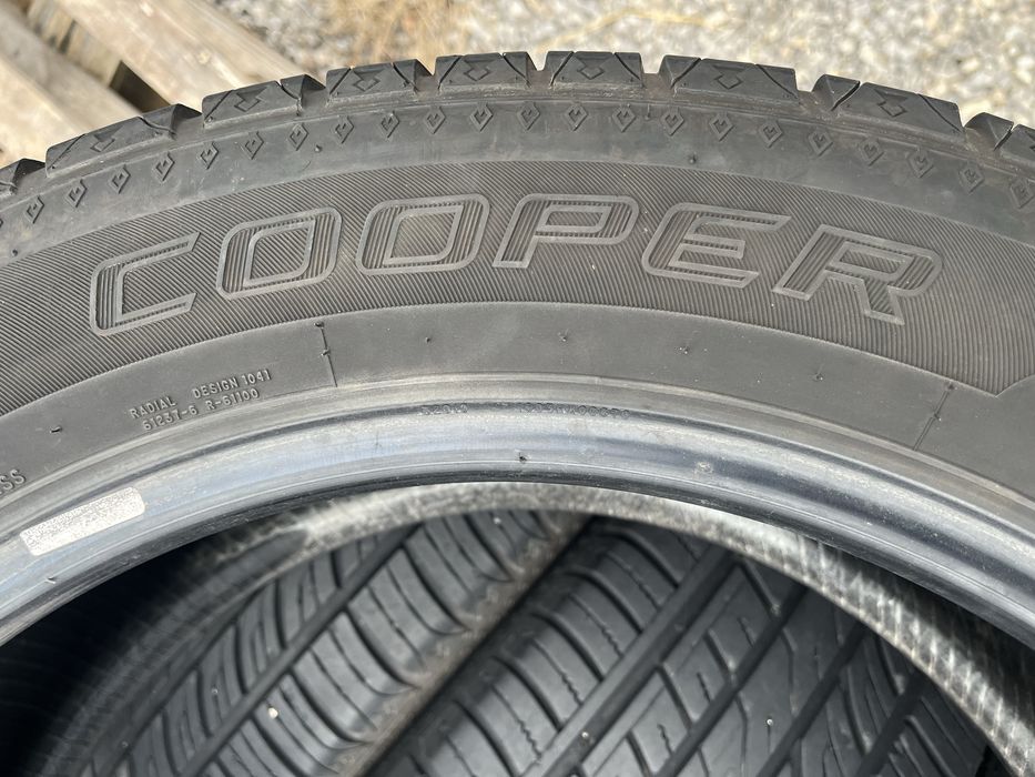 4бр 235/55/19 на 6,5мм с 19дот  Купър