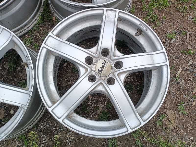 Продам оригинальные легкосплавные диски