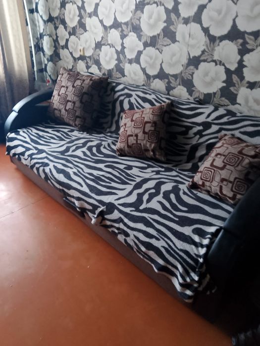 Продам мягкий уголок