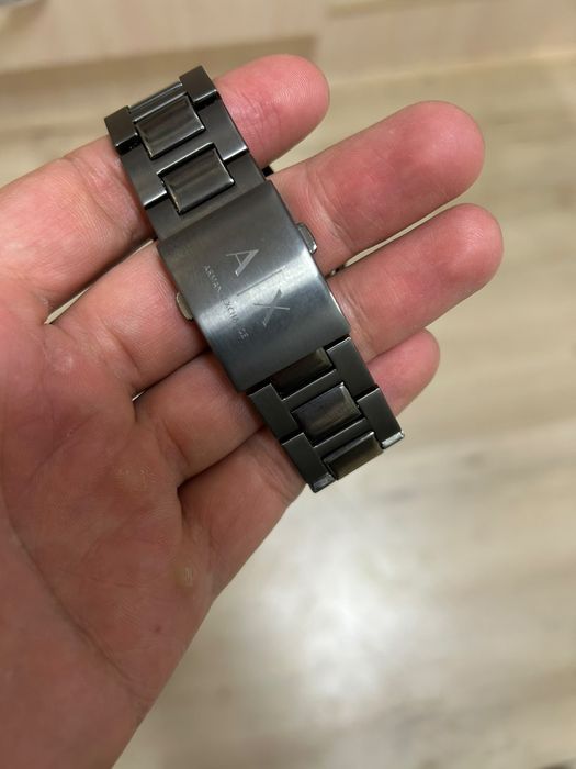 Продам часы Armani
