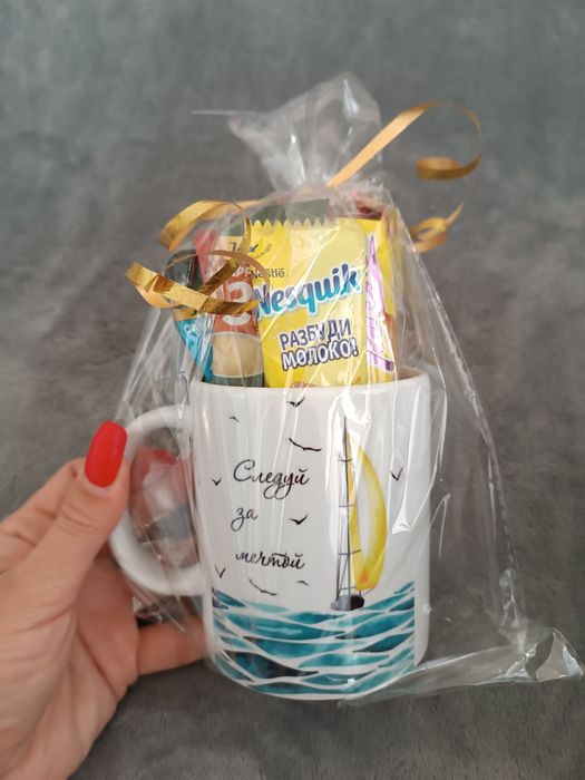 Кружки в подарок