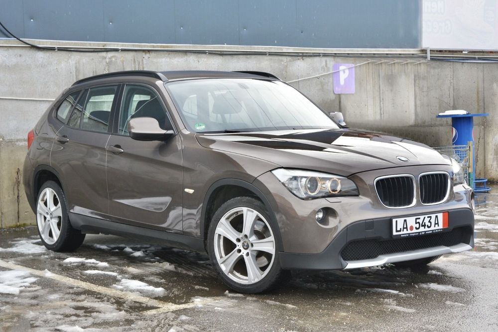 BMW X1 Bmw x1 diesel , automatic . Navi , xenon