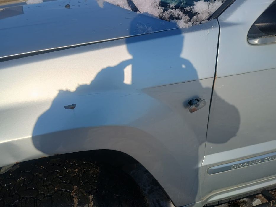 Jeep wk 2007 - motor stricat