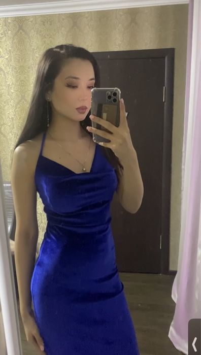 Платье новые продам