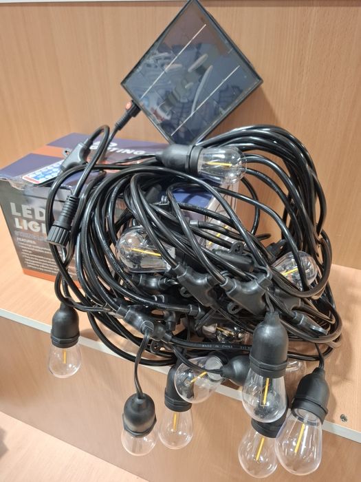 Ghirlandă luminoasă cu becuri LED solară 20 metrii