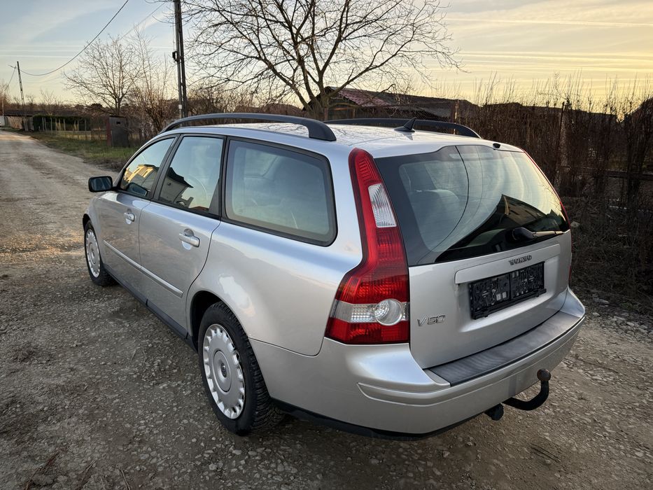 Volvo V50 • 2.0 Diesel • 136 Cai • 6 trepre