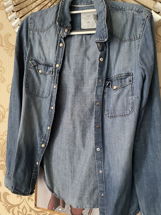Camasa jeans h&m la 24 lei