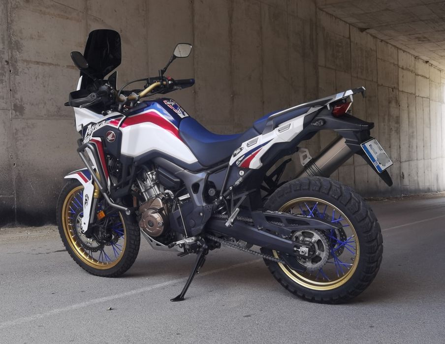 Honda crf 1000L   4300km.