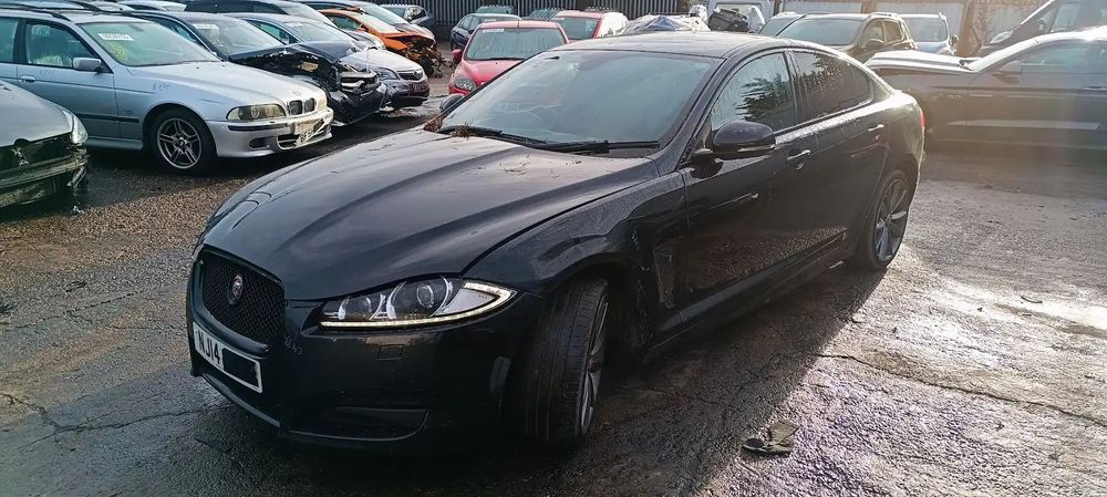 Dezmembrari / Dezmembrez JAGUAR XF (X250) Facelift 3.0 V6 306DT cutie viteze automata cod culoare STRATUS GREY