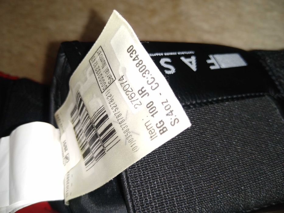 Vând mănuși box pentru copii