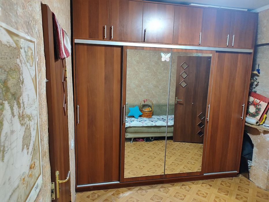 Продается Шкаф купе.
