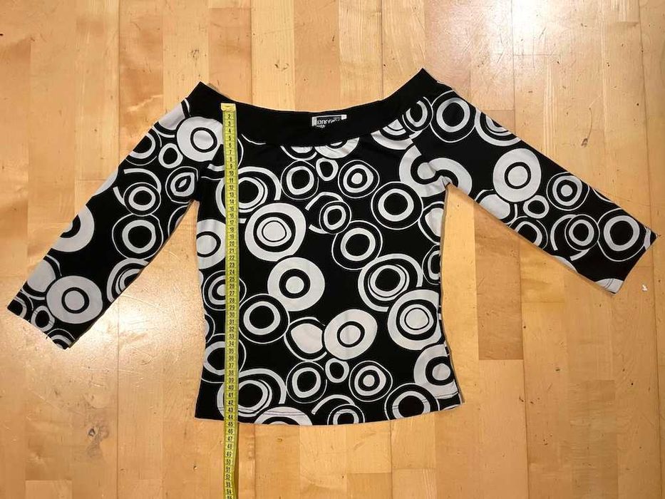 Bluza Terranova umeri goi, marimea S
