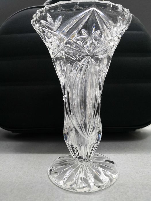 Кристални немски вази и декорации