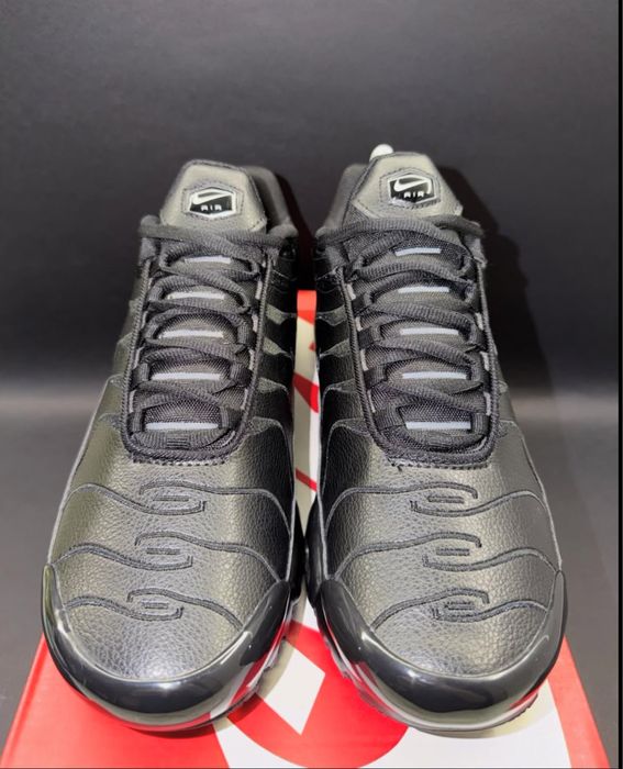 Nike Air Max Plus Triple Black “Leather” - 42,43,44,45