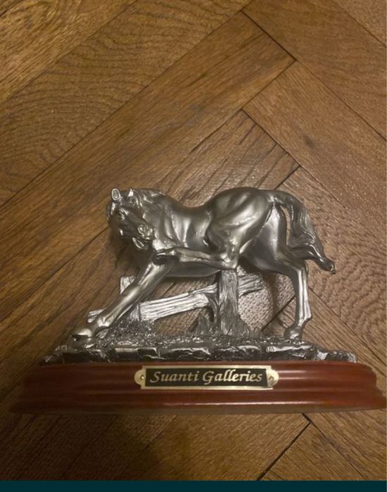 Статуетка Кон Suanti Galleries