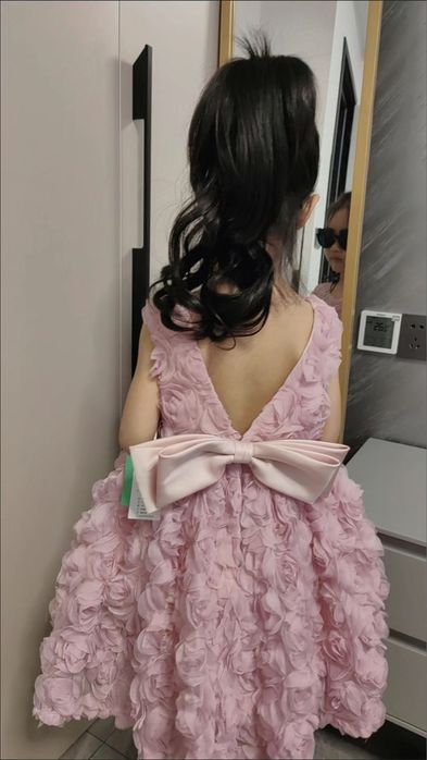 Нарядные детские платья