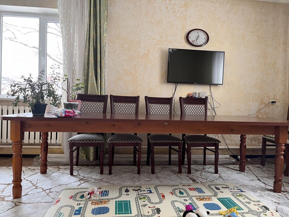 Стол в хорошем качестве