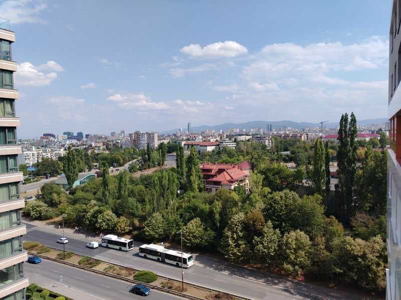 Двустаен ап. под наем в кв. Дианабад