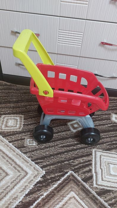 Продам детские игрушки. Почти даром!