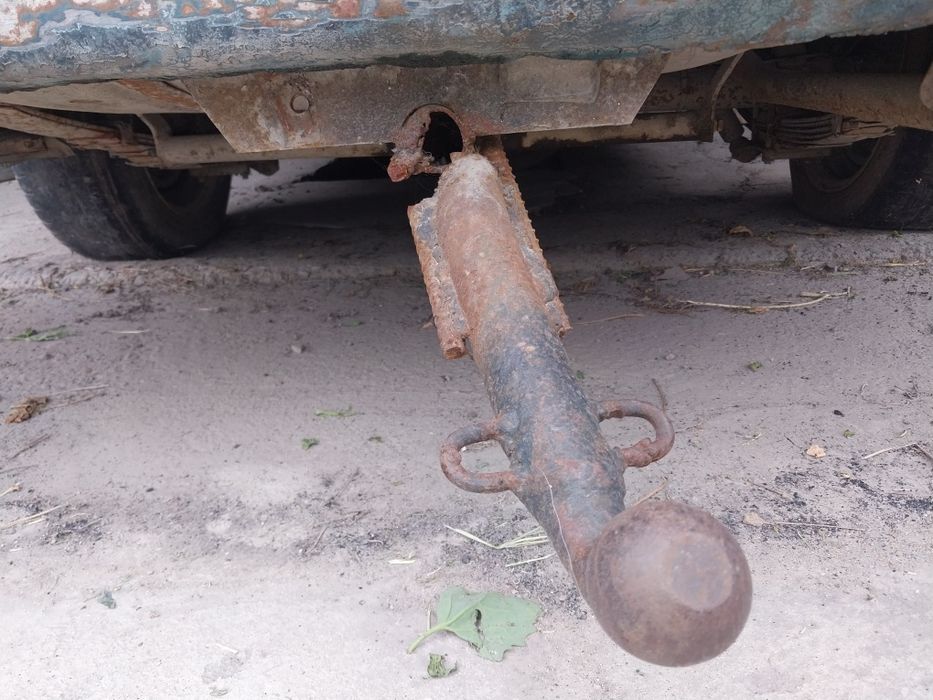 Продам фаркоп газ 3110