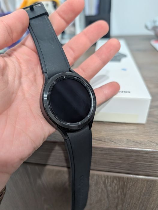 Samsung Galaxy Watch4 Classic