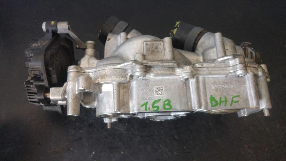 Pompa apa cu motoras 1.5 b dhf vw golf 7 05e907593