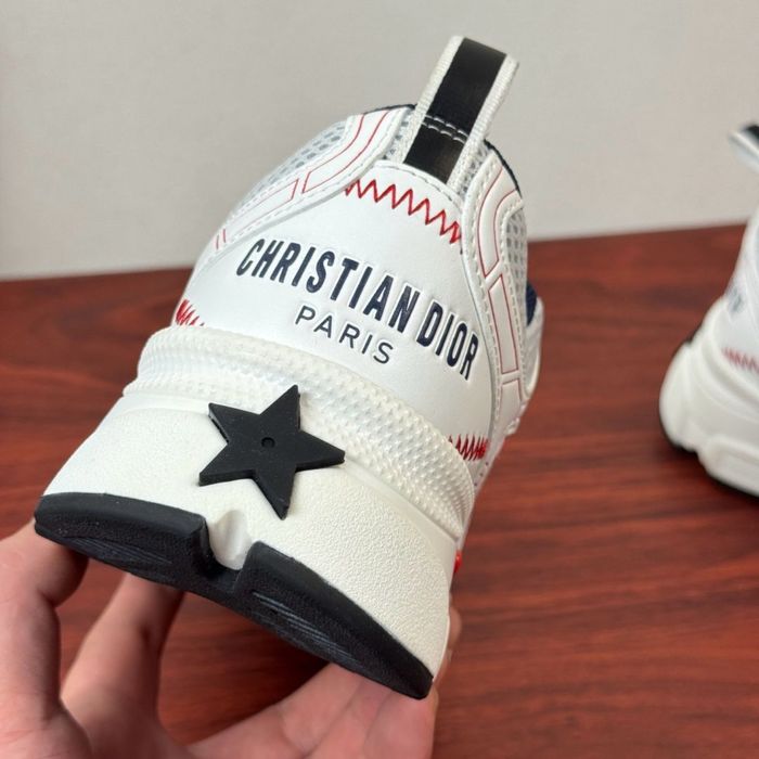 Adidasi Dior , calitate premium , pe comanda , nou , 41