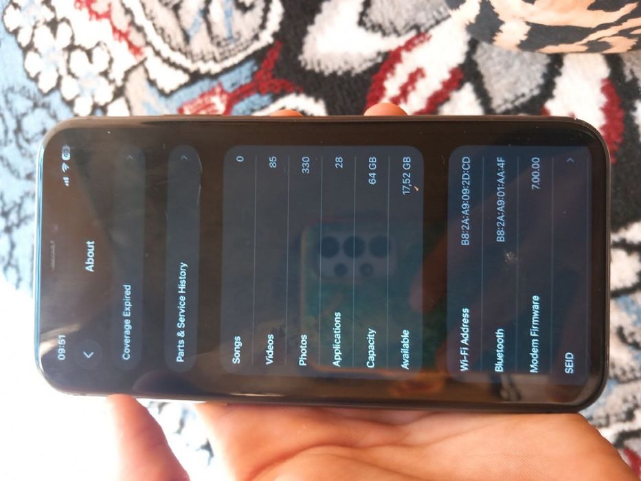 IPhone 11 sotiladi holati yaxshi karobka dokmentibor zaryadchik chexol